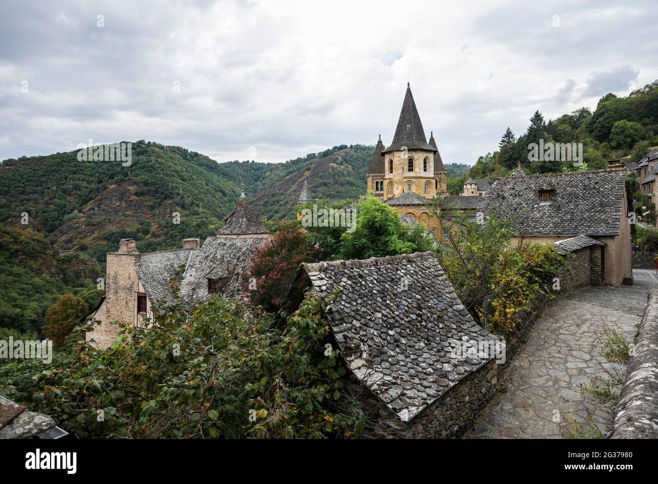 Abbazia di Sainte Foy, patrimonio dell'umanità dell'UNESCO, Conques, dipartimento di Aveyron, Occitania, Francia Foto Stock