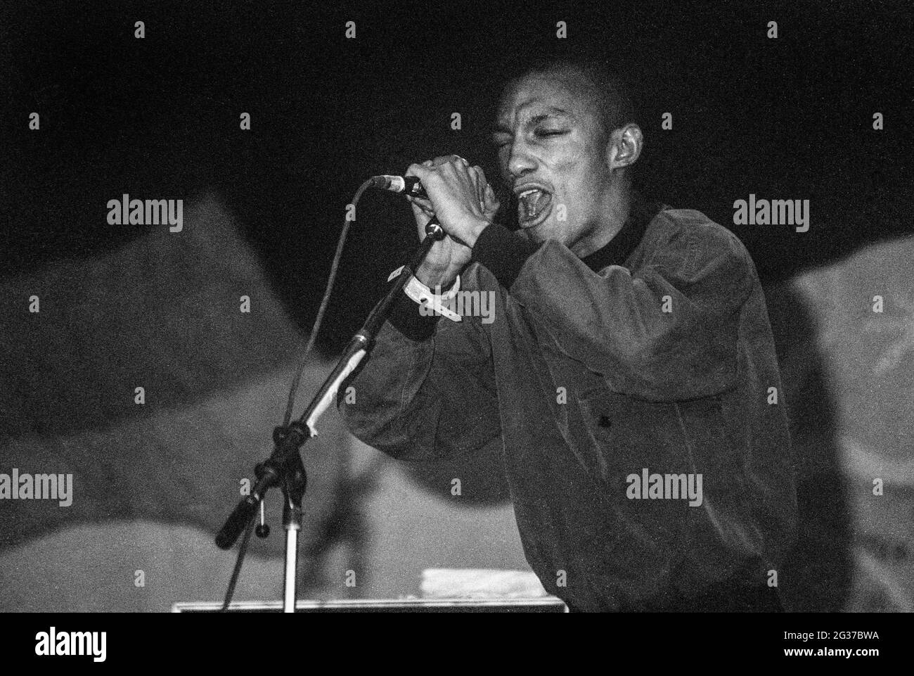 Tricky al festival di Glastonbury 1998, Somerset, Inghilterra, Regno Unito. Foto Stock
