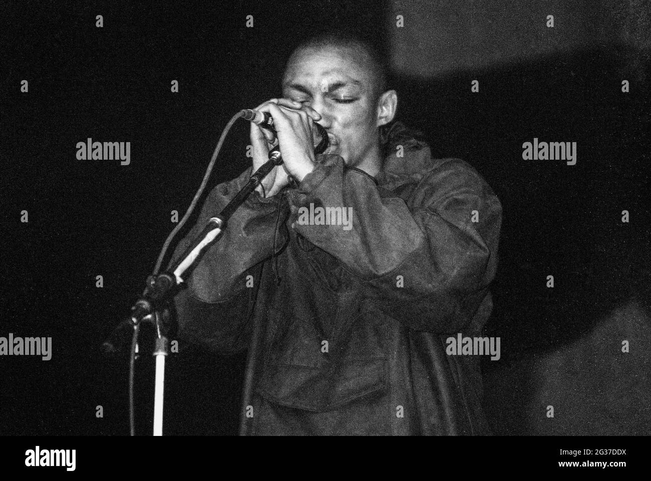Tricky al festival di Glastonbury 1998, Somerset, Inghilterra, Regno Unito. Foto Stock
