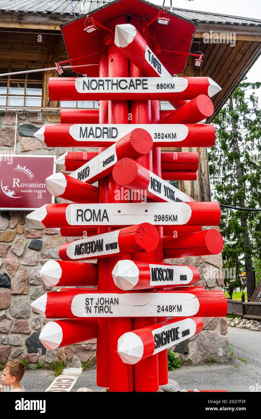 Cartello, villaggio di Babbo Natale, Rovaniemi, Lapponia, Finlandia Foto Stock