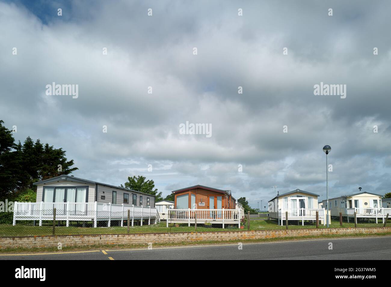 Roulotte statiche, utilizzate come case vacanze, al parco Haven Seashore Holday, Great Yarmouth, Norfolk, Inghilterra. Foto Stock