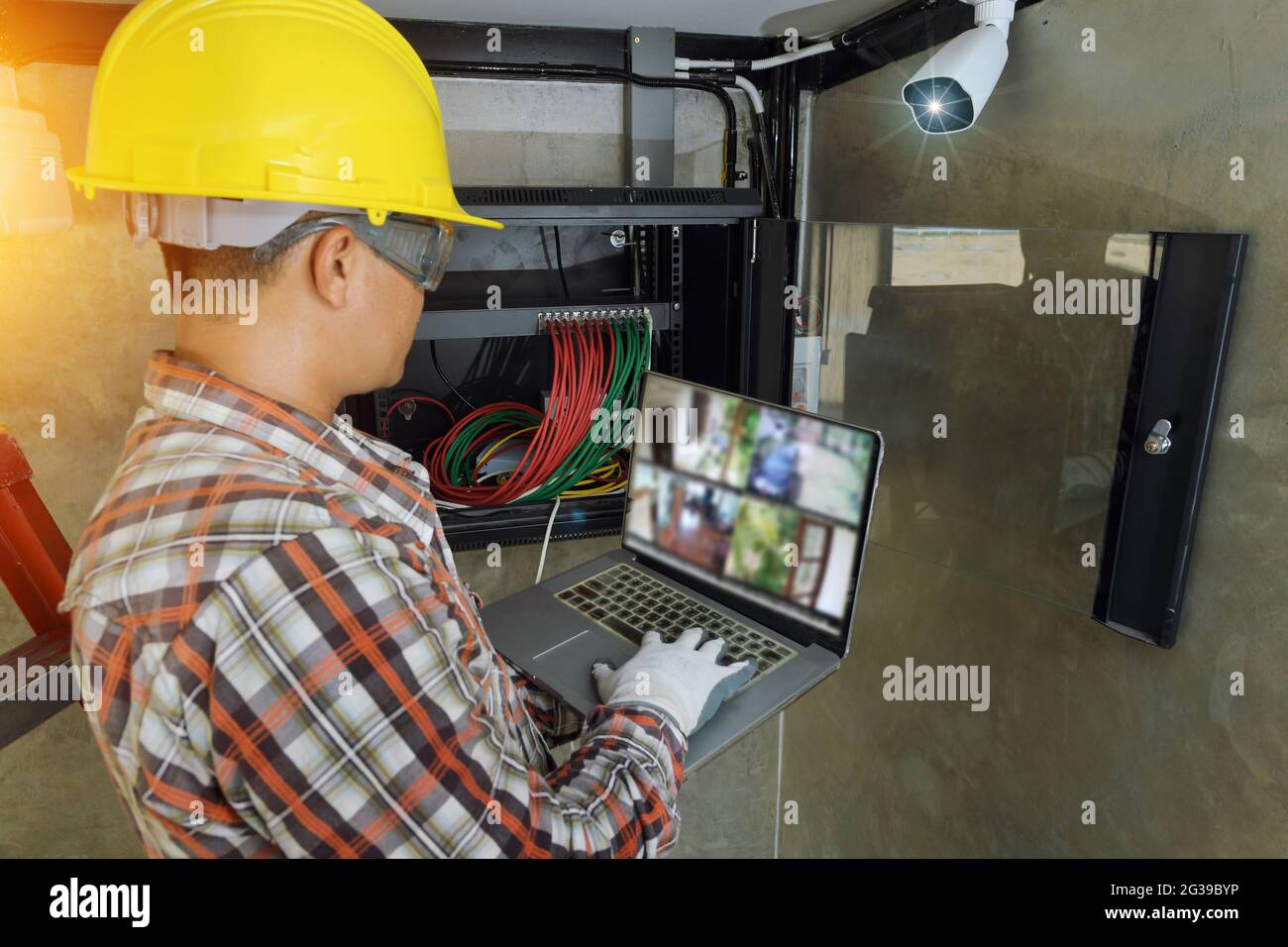 Rete in sala di controllo per design.CCTV internet telecamera protocale Foto Stock