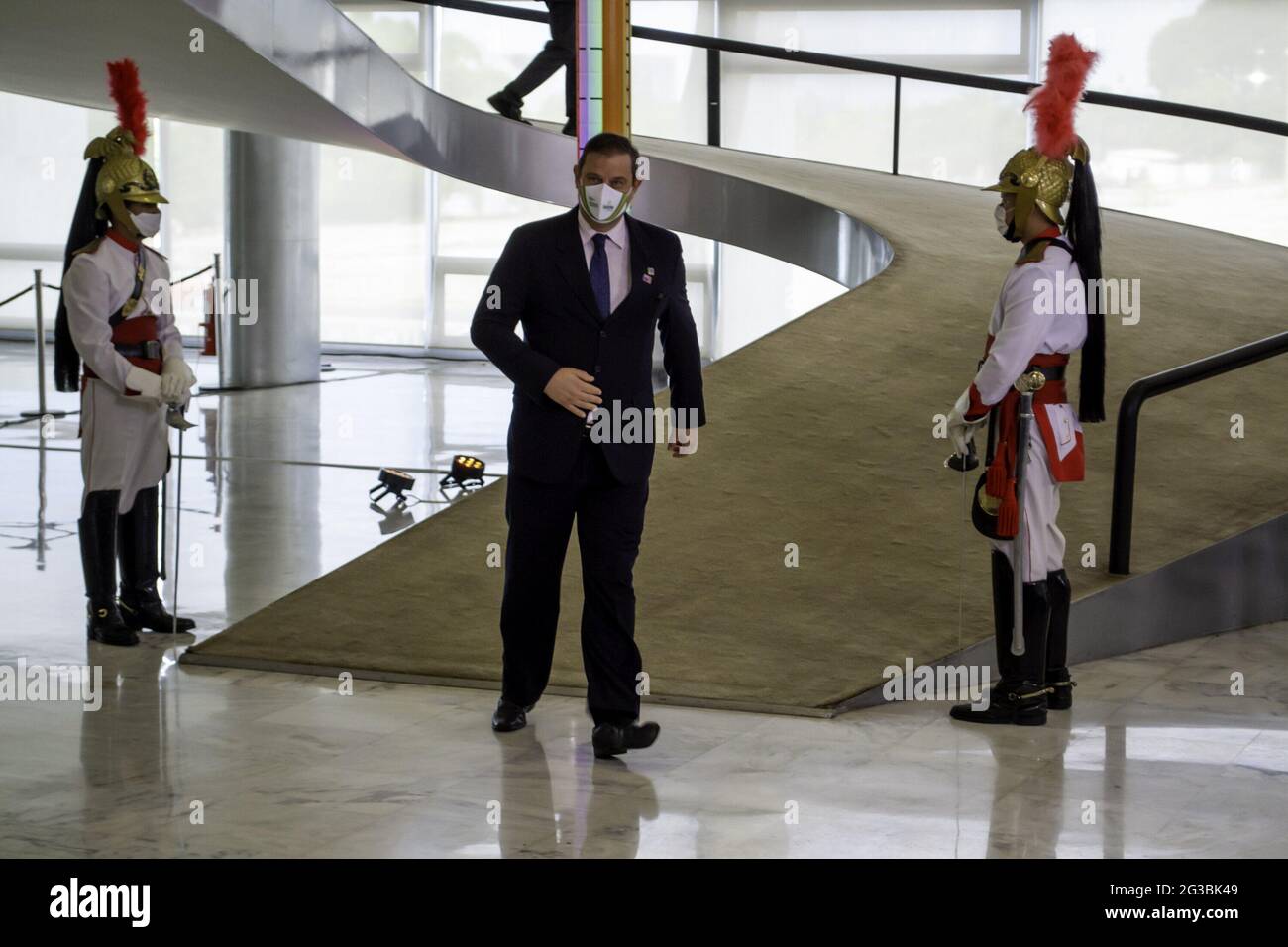 15 giugno 2021, Brasilia, Distrito Federal, Brasil: (INT) LUNAR NASA ARTEMIS Programme Firing Agreement Ceremony . 15 giugno 2021, Brasilia, Distretto Federale, Brasile: Il Ministero della Scienza, della tecnologia e delle innovazioni (MCTI) tiene una cerimonia per firmare l’accordo Ã¢â‚¬Å NASA Artemis Lunar ProgramÃ¢â‚¬Â nella Sala Noble del Palazzo Planalto. Alla cerimonia partecipano il presidente della Repubblica, Jair Bolsonaro, il Ministro dell'MCTI, l'astronauta Marcos Pontes, il Ministro degli Affari Esteri, Carlos Alberto Franca e l'ambasciatore degli Stati Uniti in Brasile, Todd Chapman. (Immagine di credito Foto Stock