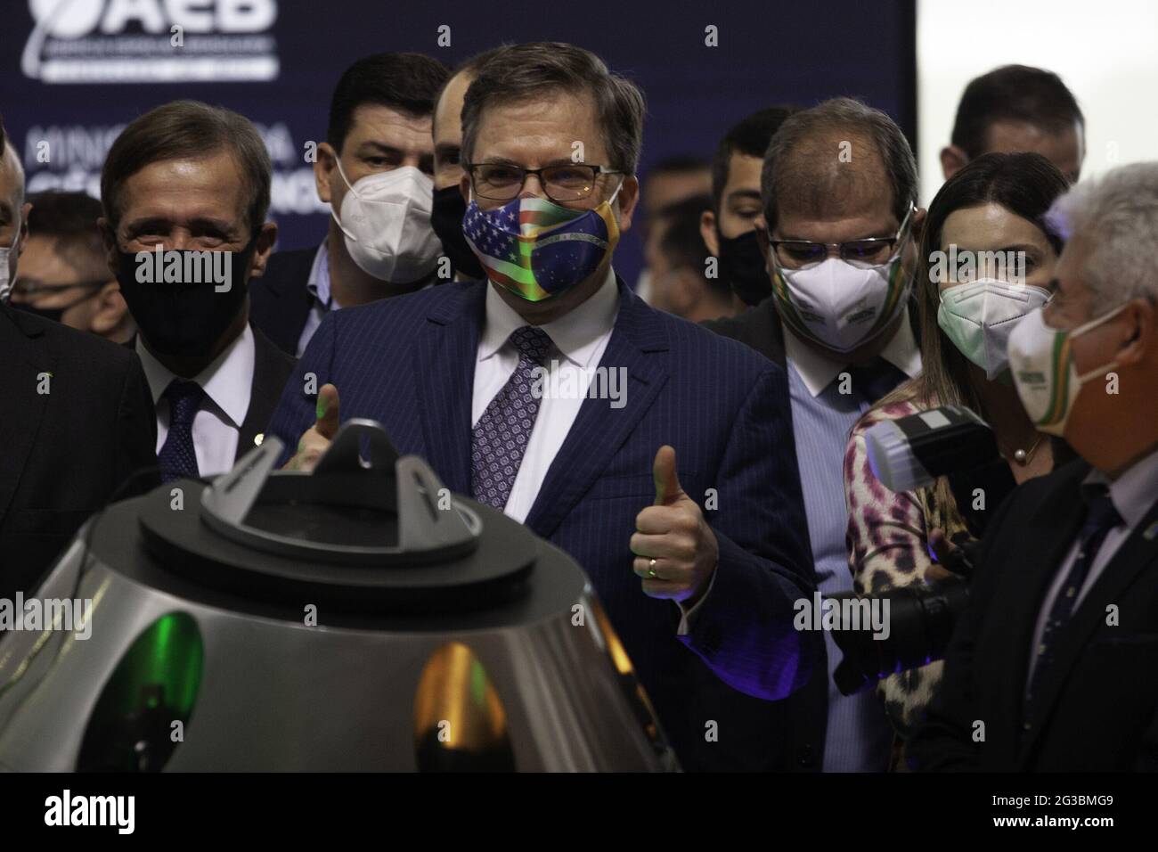 15 giugno 2021, Brasilia, Distrito Federal, Brasil: (INT) LUNAR NASA ARTEMIS Programme Firing Agreement Ceremony . 15 giugno 2021, Brasilia, Distretto Federale, Brasile: Il Ministero della Scienza, della tecnologia e delle innovazioni (MCTI) tiene una cerimonia per firmare l’accordo Ã¢â‚¬Å NASA Artemis Lunar ProgramÃ¢â‚¬Â nella Sala Noble del Palazzo Planalto. Alla cerimonia partecipano il presidente della Repubblica, Jair Bolsonaro, il Ministro dell'MCTI, l'astronauta Marcos Pontes, il Ministro degli Affari Esteri, Carlos Alberto Franca e l'ambasciatore degli Stati Uniti in Brasile, Todd Chapman. (Immagine di credito Foto Stock