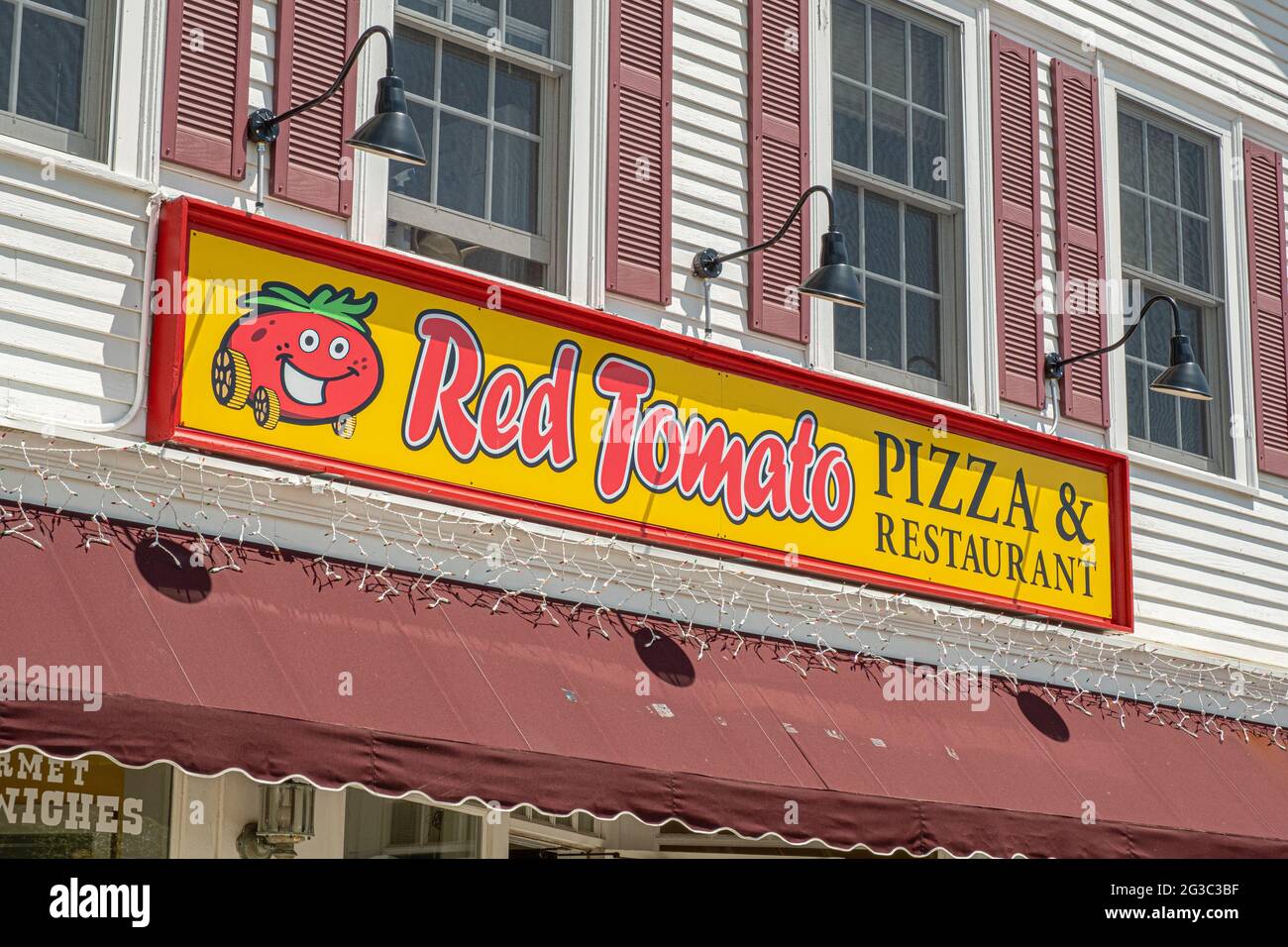 Il ristorante Red Tomato a barre, ma sul comune Foto Stock