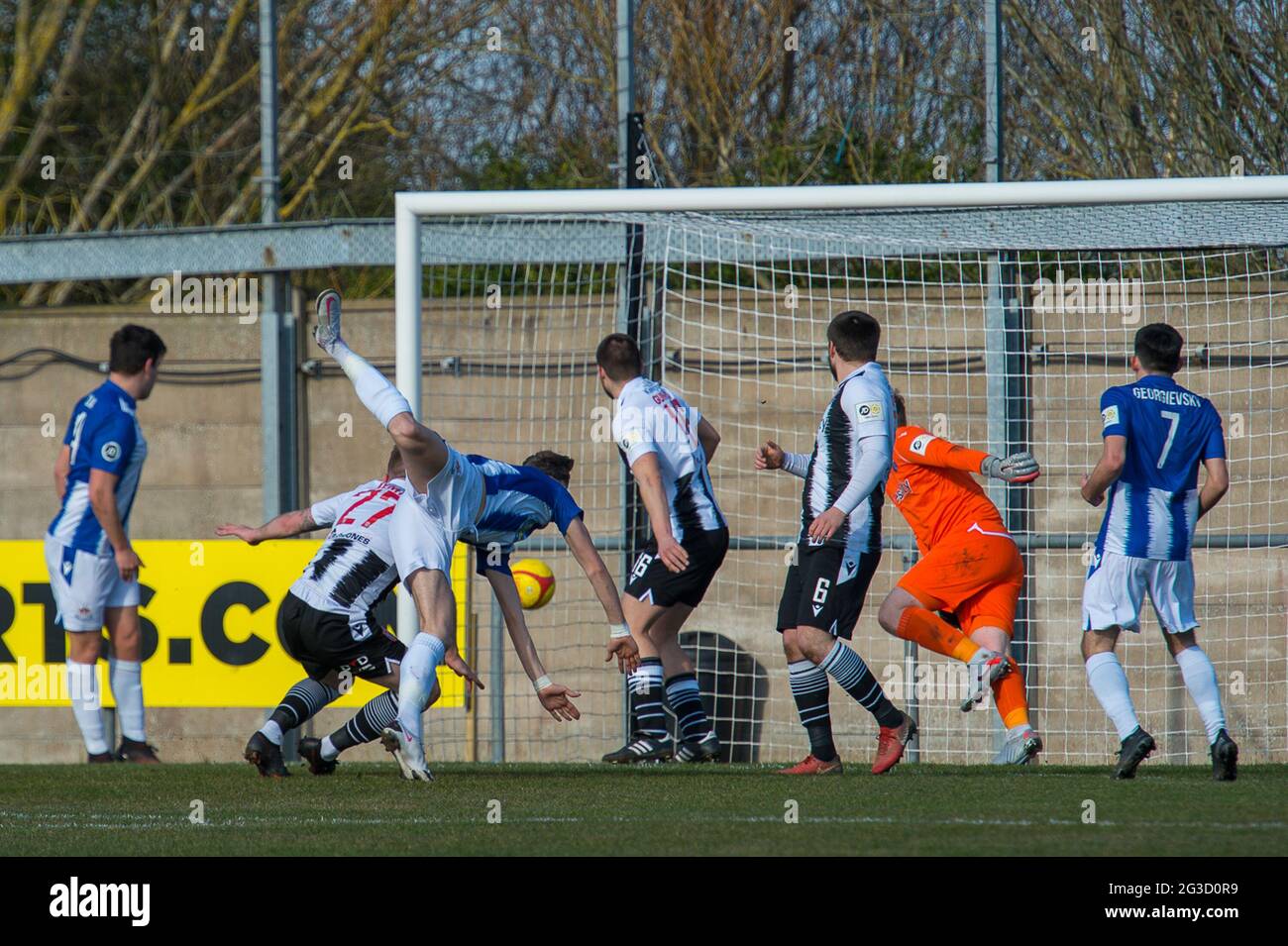 Flint, Galles. 06 marzo 2021. JD Cymru Premier Match tra Flint Town United e Penybont. Foto Stock Flint, Galles. 06 marzo 2021. JD Cymru Premier Match tra Flint Town United e Penybont. Foto Stock