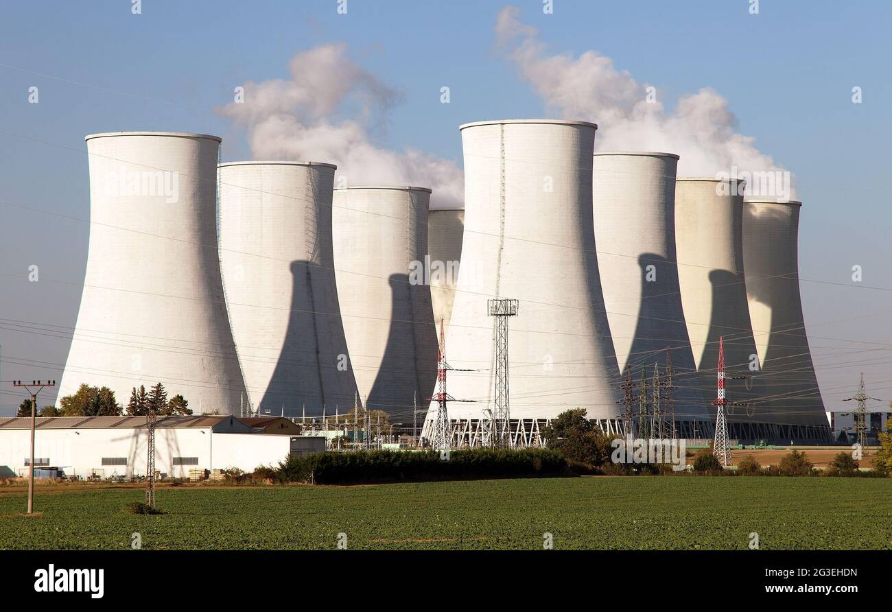 Vista della centrale nucleare Jaslovske Bohunice - Slovacchia Foto Stock