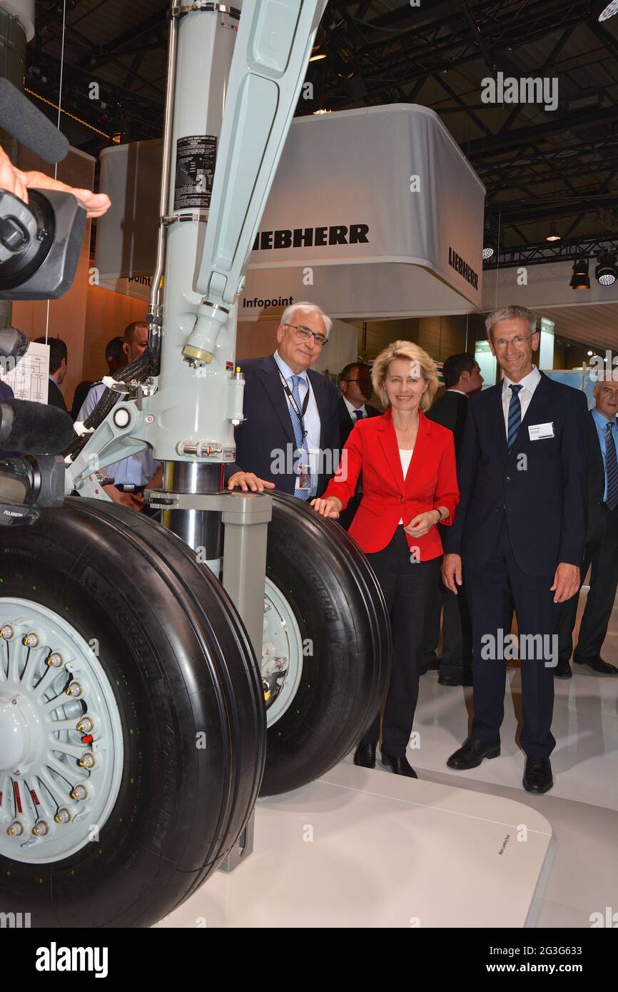 Ministro tedesco della difesa von der Leyen all'IFA Foto Stock