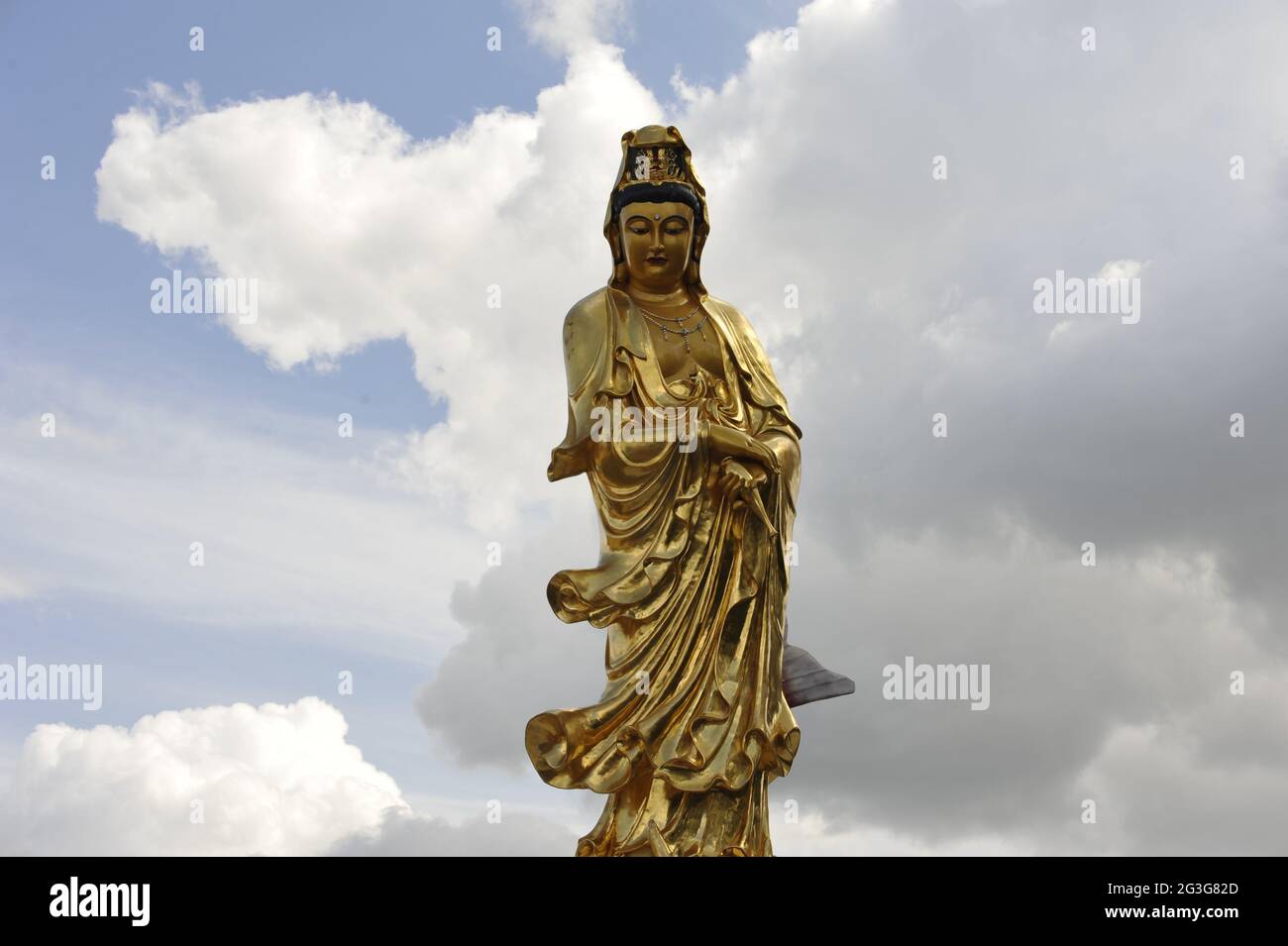 Statua di Avalokiteshvara Bodhisattva in Pagodas Vien Giac Hannover 2014 Foto Stock