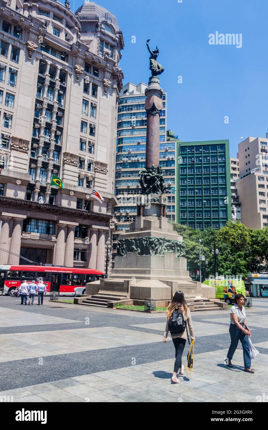 SAN PAOLO, BRASILE - 3 FEBBRAIO 2015: Monumento per la fondazione di San Paolo. Foto Stock