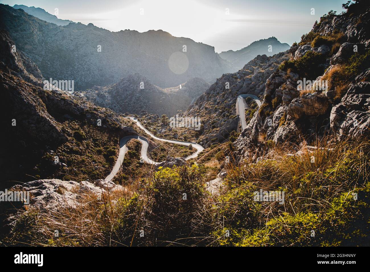 Strada tortuosa a Maiorca, Spagna, chiamata SA Calobra Foto Stock