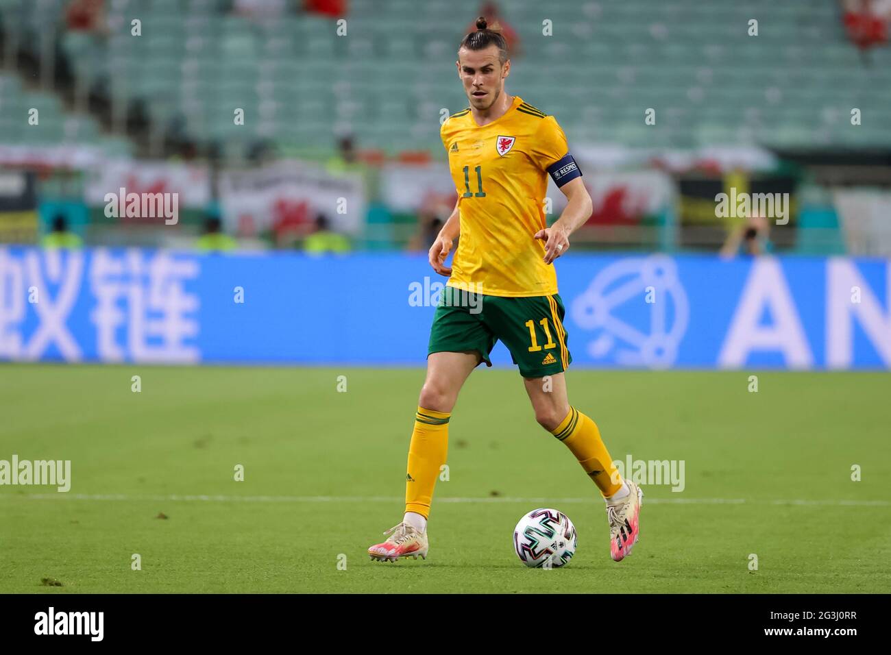 BAKU, AZERBAIGIAN - GIUGNO 16: Gareth Bale del Galles durante il Campionato UEFA Euro 2020 Gruppo A partita tra la Nazionale della Turchia e la Nazionale del Galles allo Stadio Olimpico di Baku il 16 giugno 2021 a Baku, Azerbaigian (Foto di Orange Pictures) Foto Stock