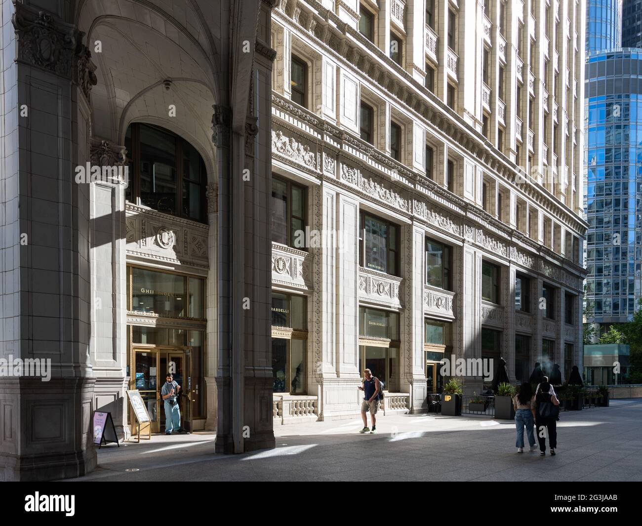 Vista al piano terra del Wrigley Building Foto Stock