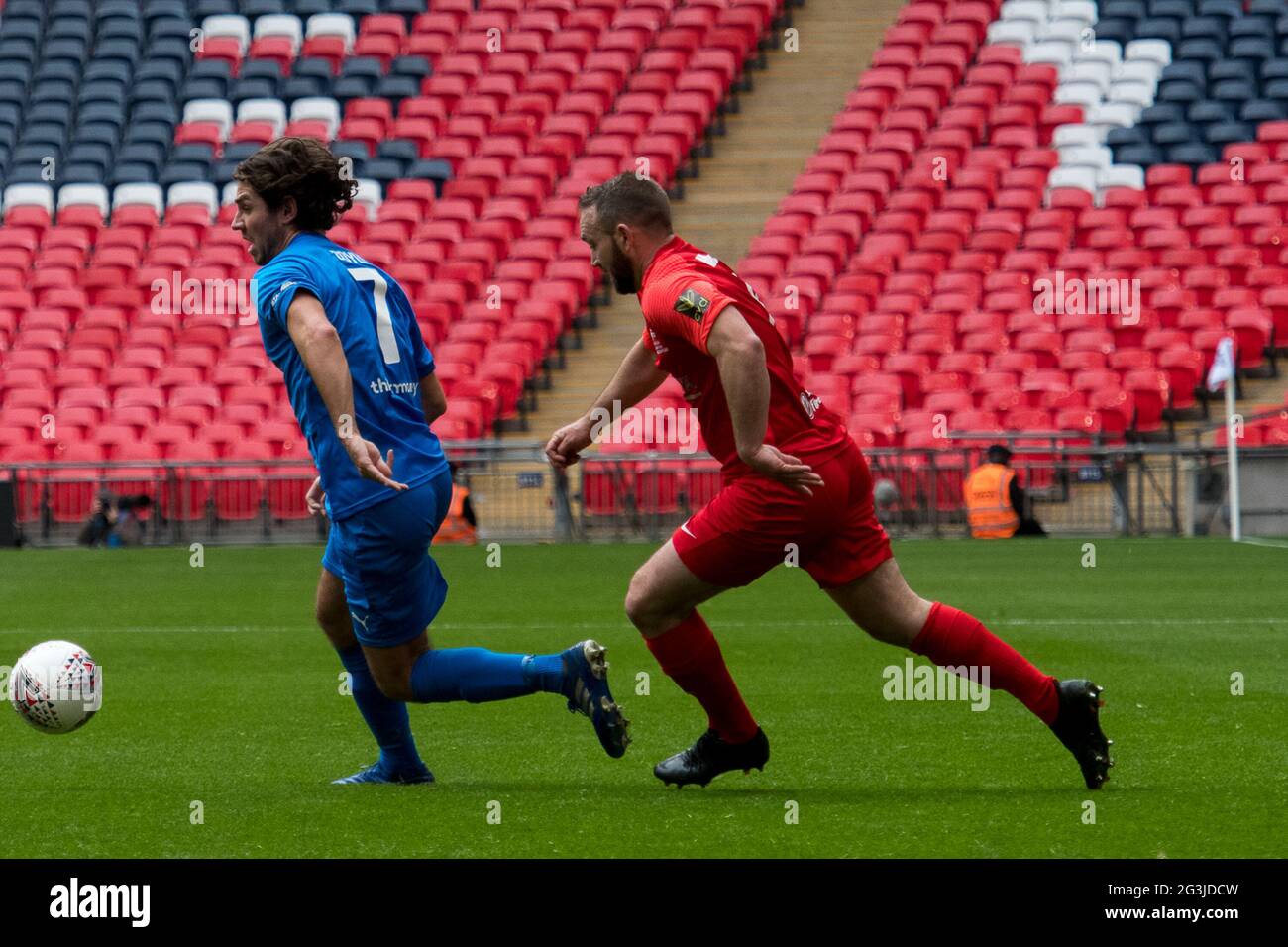 Londra, Inghilterra 22 maggio 2021. La Buildbase fa Vase Final tra il Binfield FC e il Warrington Rylands 1906 ha giocato al Wembley Stadium. Foto Stock