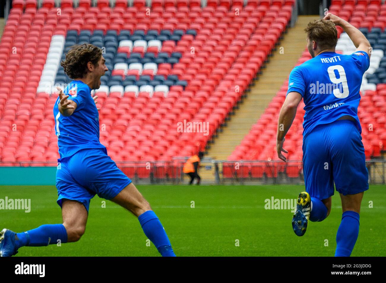 Londra, Inghilterra 22 maggio 2021. La Buildbase fa Vase Final tra il Binfield FC e il Warrington Rylands 1906 ha giocato al Wembley Stadium. Foto Stock