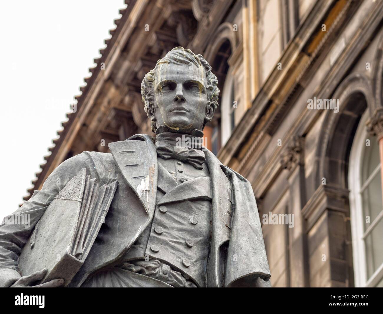 Dettaglio della statua di William Henry Playfair, Chambers Street, Edimburgo, Scozia, Regno Unito. Foto Stock