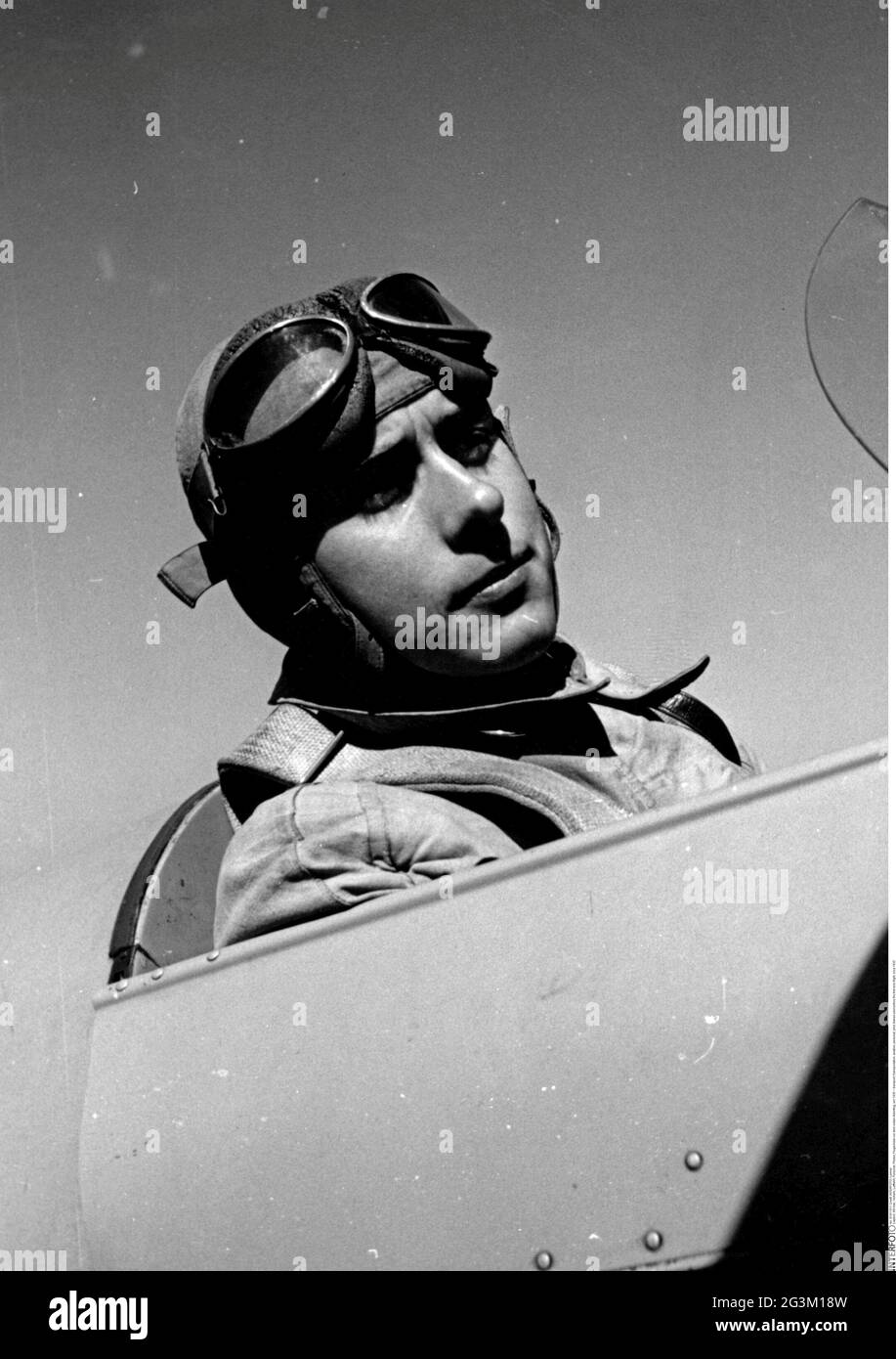 Trasporto / trasporto, aviazione, personale, pilota, pilota tirocinante prima del primo volo solista, circa 1935, EDITORIALE-USO-SOLO Foto Stock