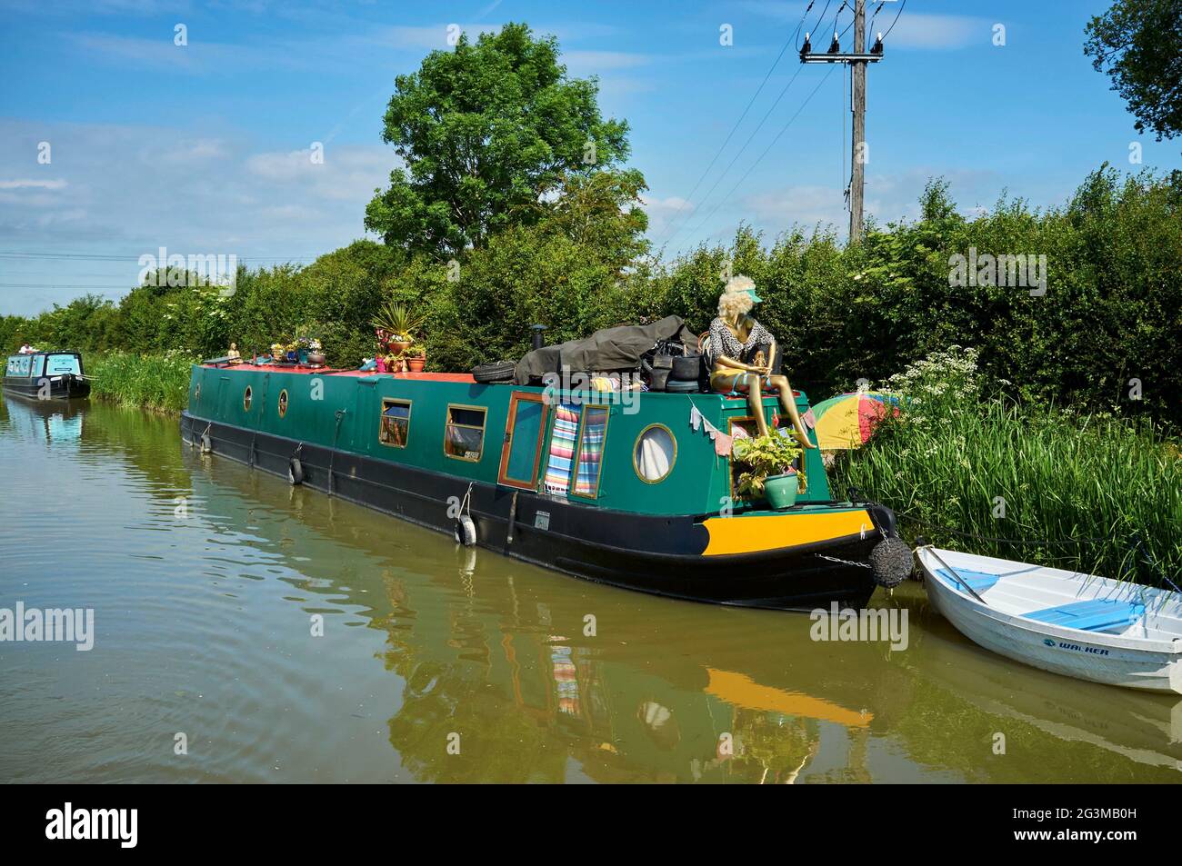 Canal LIFE sul canale Kennett & Avon, tra Bath e Bradford Upon Avon, Inghilterra sud-occidentale, Regno Unito Foto Stock