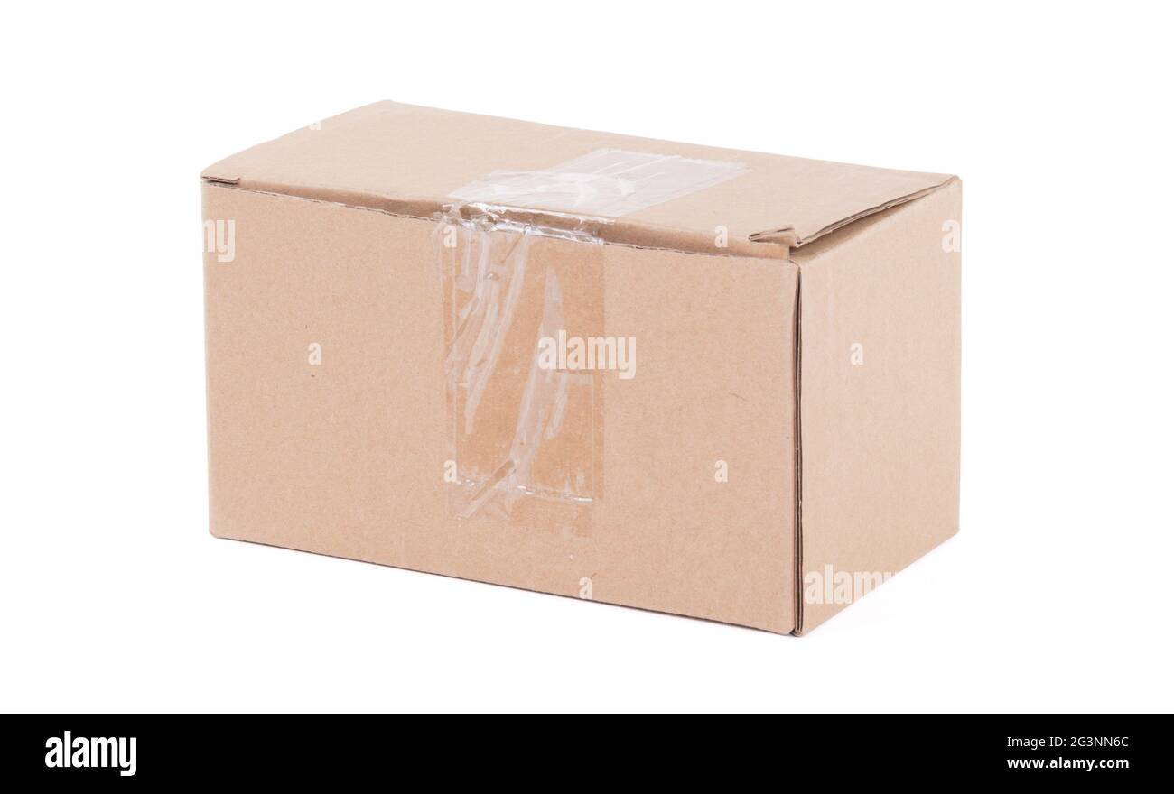 Scatola di cartone con coperchio chiuso ribaltabile, coperchio aperto Foto Stock