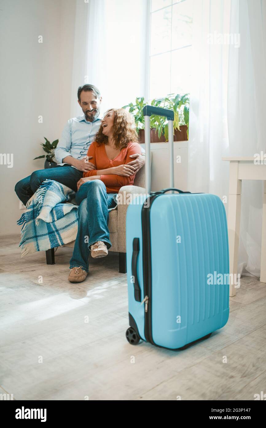Famiglia giovane di andare in vacanza. Foto Stock
