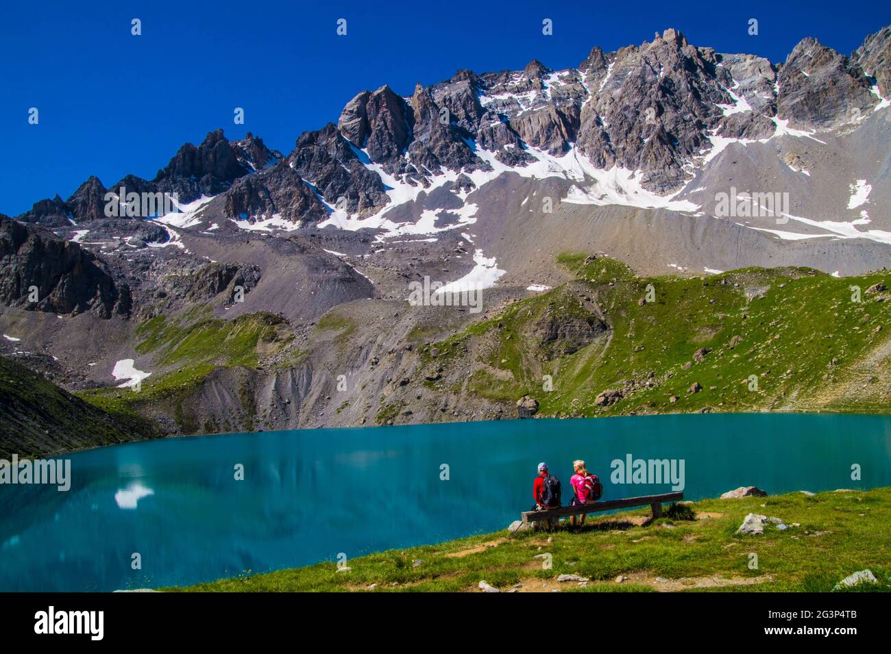 Lago di sainte anne qeyras in hautes alpes in francia Foto Stock