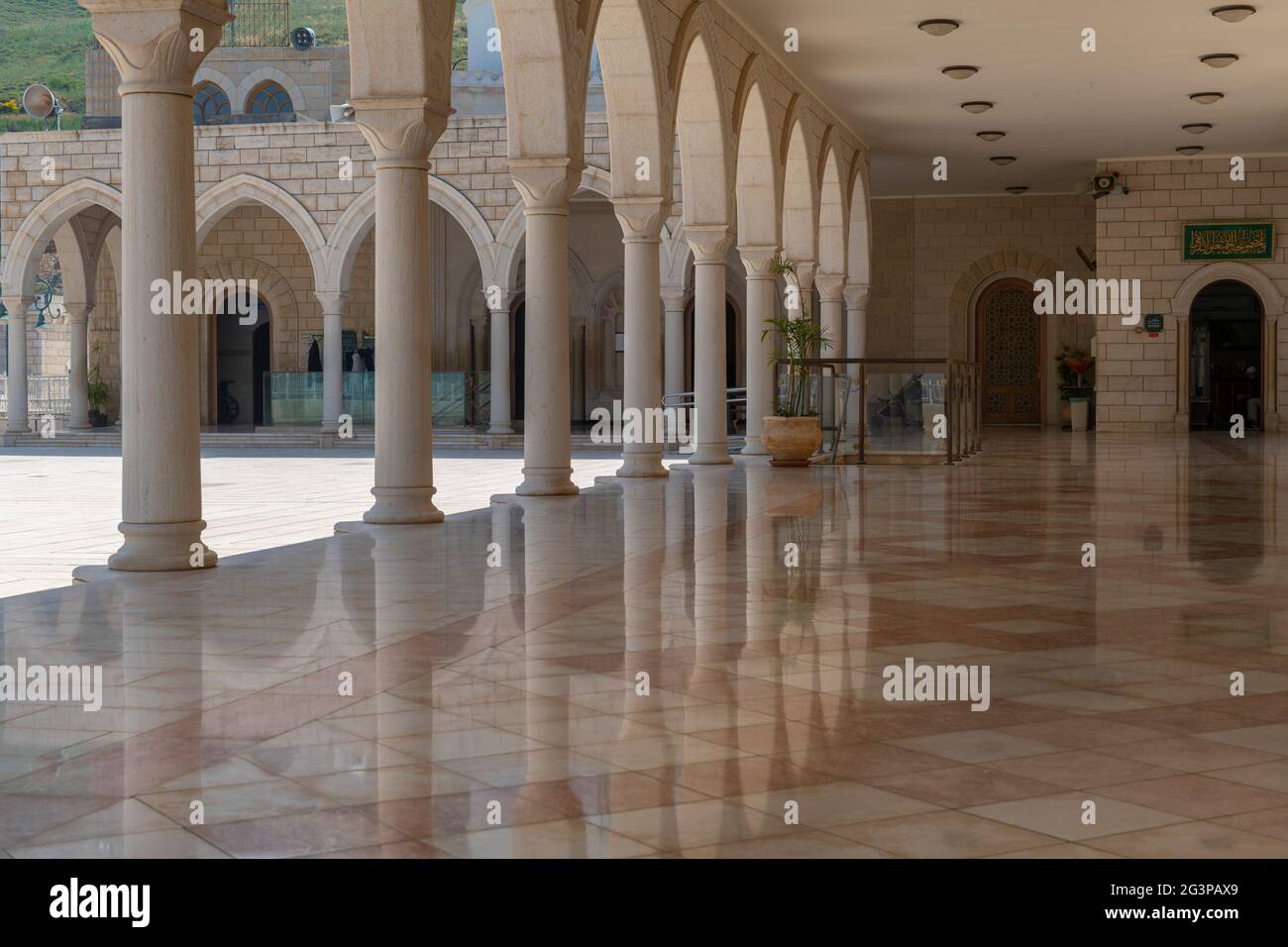 Il complesso del famoso santuario/tomba Nabi Shuʿayb o Nabi Shuaib si trova vicino a Kfar Zeitim, Moshav Arbel. Israele Foto Stock