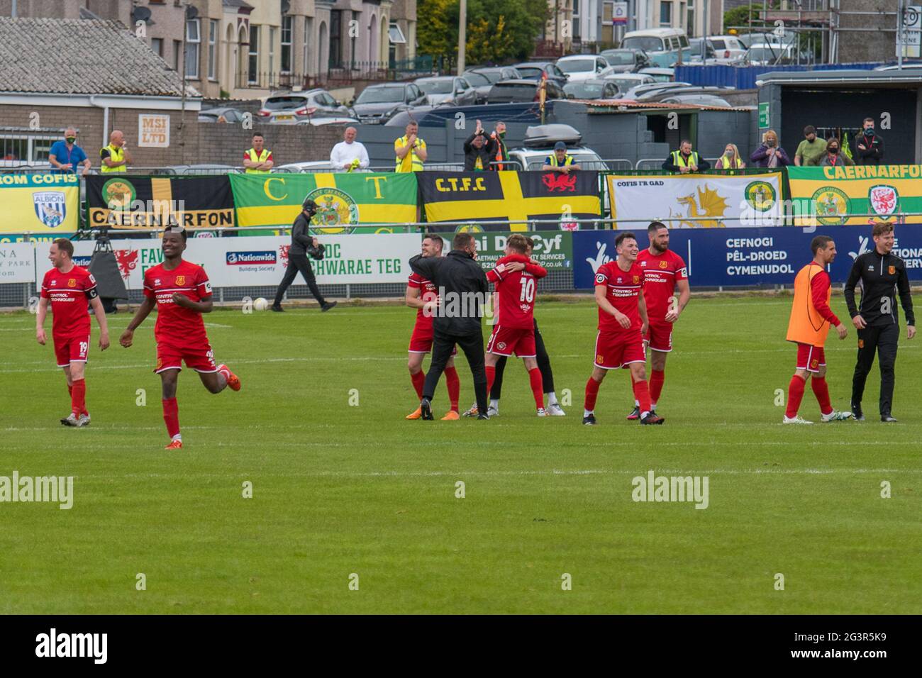 Caernarfon, Galles 29 maggio 2021. JD Cymru Premier UEFA Europa Conference League play-off finale tra Caernarfon Town e Newtown AFC. Foto Stock