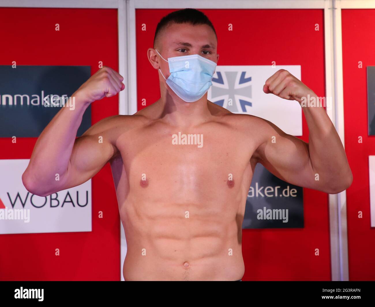 Pugile leggero Michael Eifert SES Boxing Team Germania SES-Boxing Gala 22.8.2020 Magdeburg Foto Stock