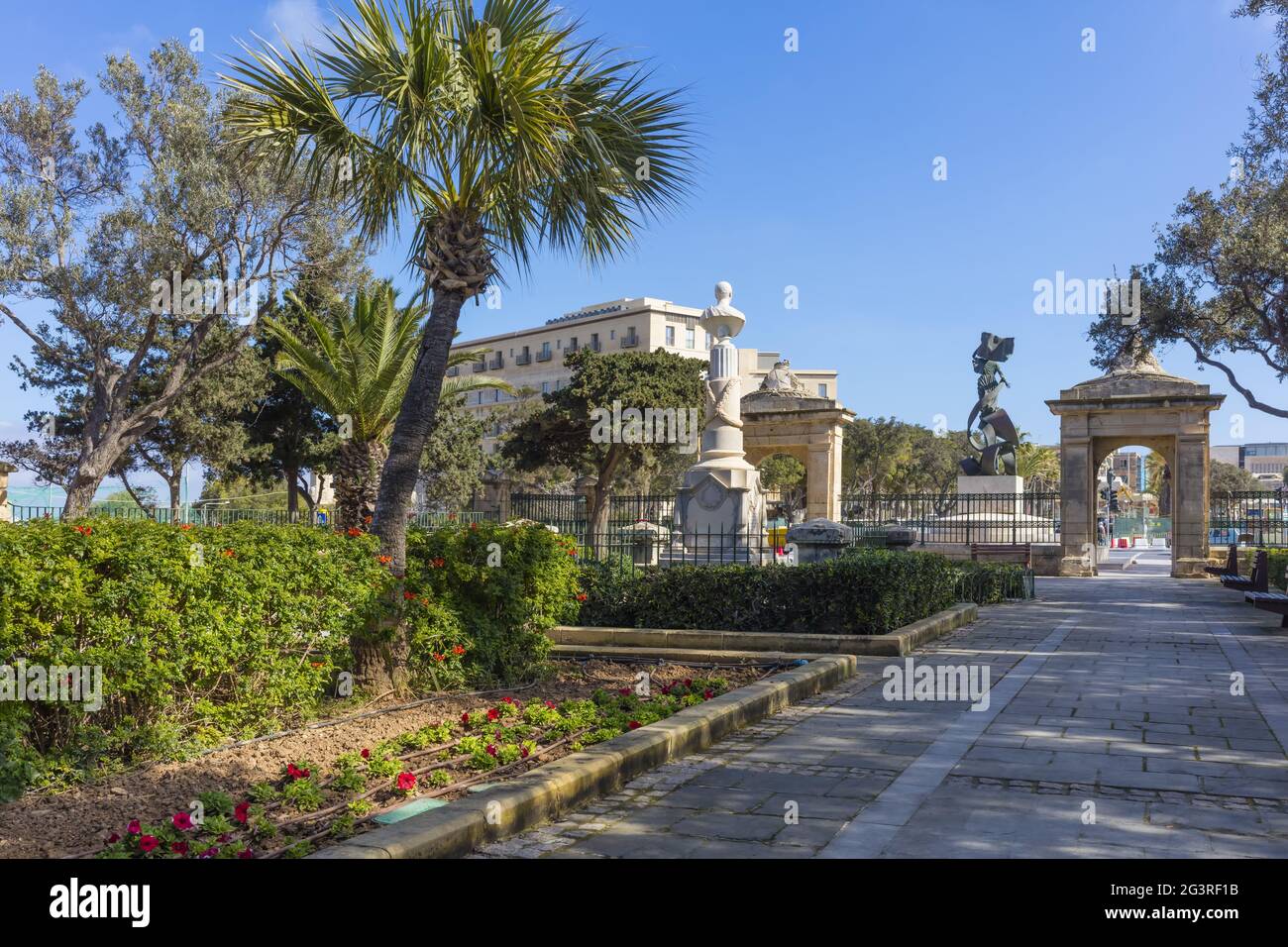 Malta Valletta Floriana: I Giardini del Centro commerciale - Malta verde - Monumento Foto Stock