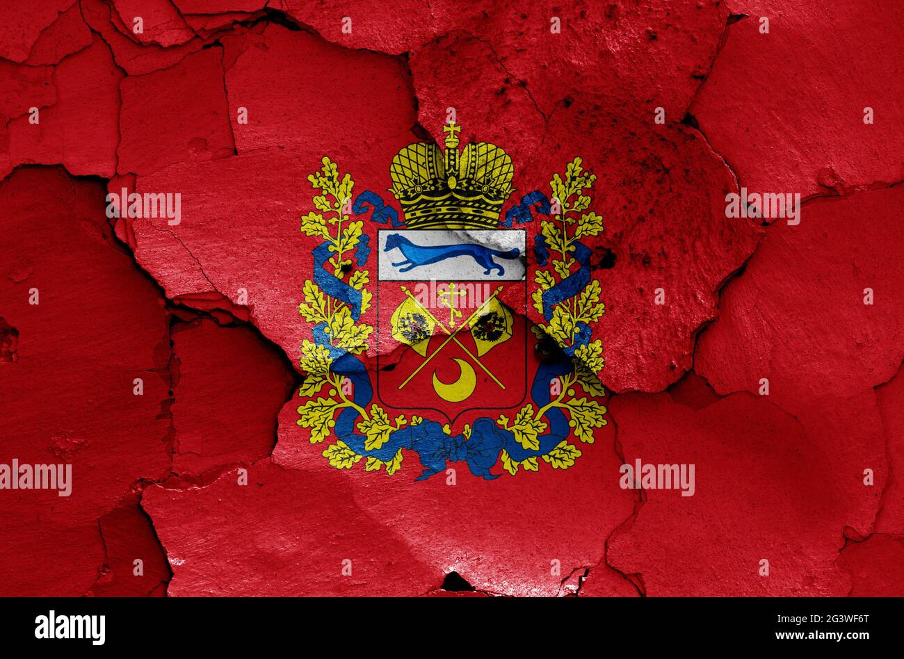 Bandiera di Orenburg Oblast dipinto su parete fessurata Foto Stock