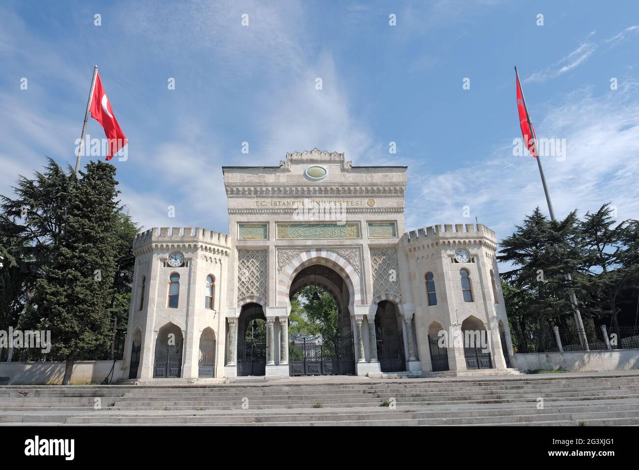 Le porte principali dell'Università di Istanbul Foto Stock