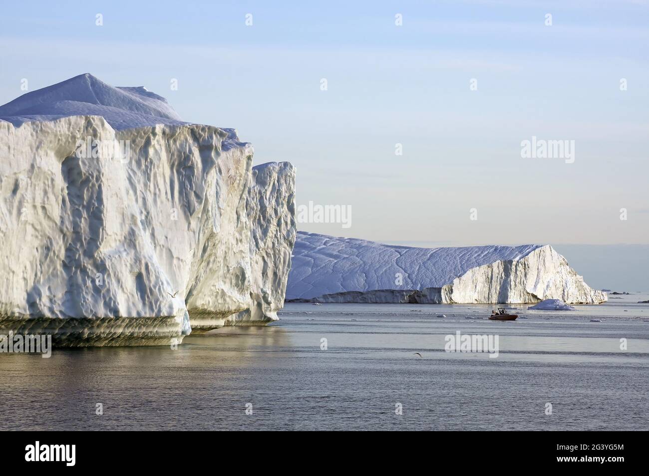 A mezzanotte nella baia di Disko Foto Stock