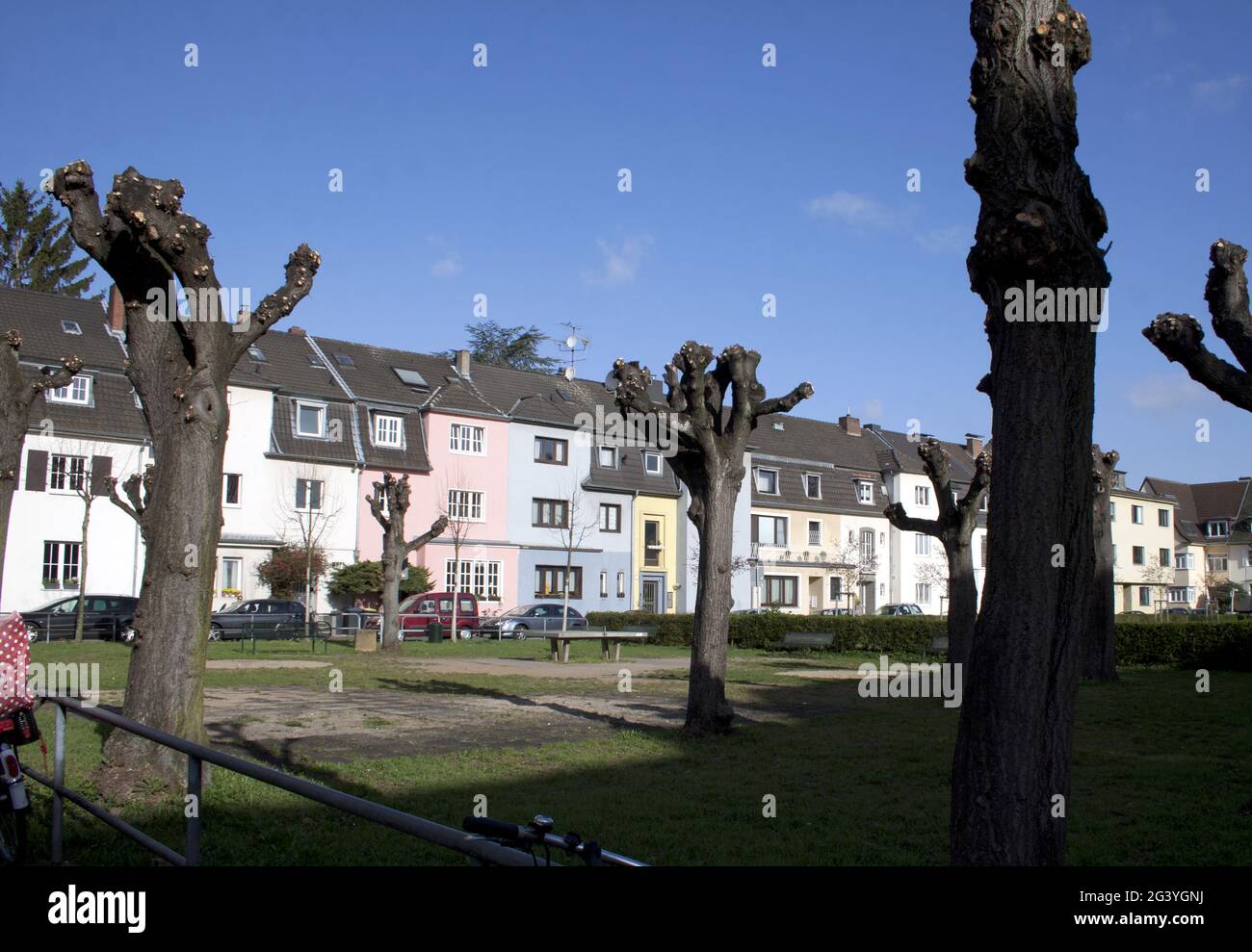 Smal Town idill, PaulistraÃŸe, Colonia-Braunsfeld, Colonia, NRW, Renania Foto Stock