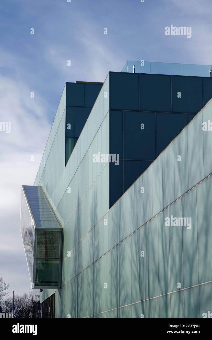 Architettura moderna dell'edificio Pavillon Pierre Lassonde del Museo Nazionale delle Belle Arti di Quebec City Foto Stock