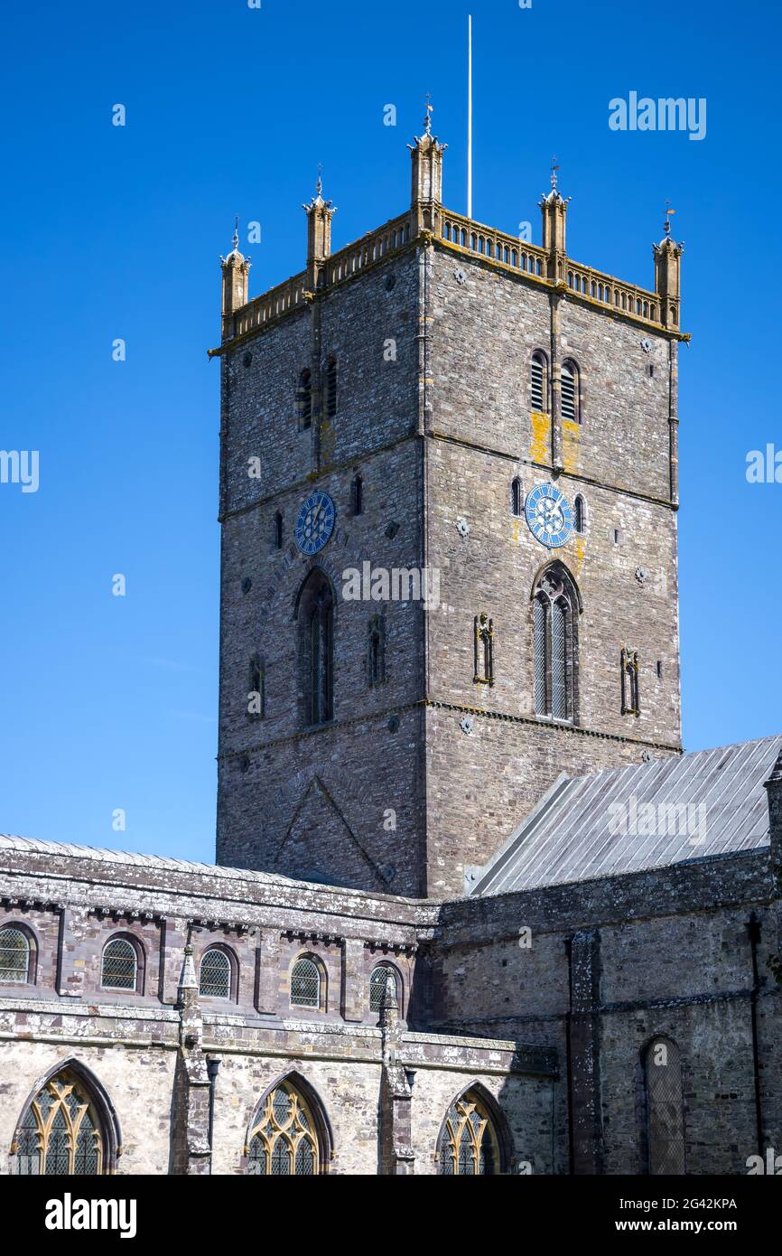 ST DAVID'S, PEMBROKESHIRE/UK - 13 settembre : Vista della cattedrale di St David's in Pembrokeshire il 13 settembre, 2019 Foto Stock