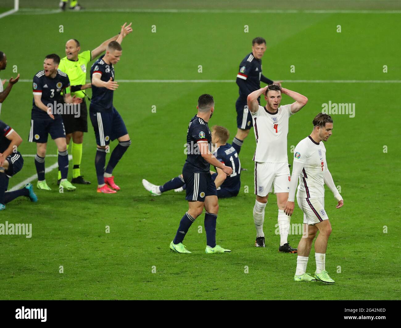 Londra, Regno Unito. 18 giugno 2021. Declan Rice of England reagisce dopo che un gol scramble dell'ultimo minuto non riesce a dare un gol durante la partita UEFA European Championships al Wembley Stadium, Londra. L'immagine di credito dovrebbe essere: David Klein / Sportimage Foto Stock