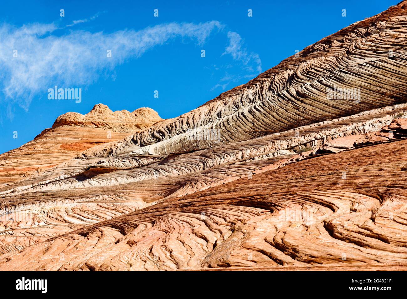 Maestosa formazione di roccia arenaria nel deserto, Utah, USA Foto Stock