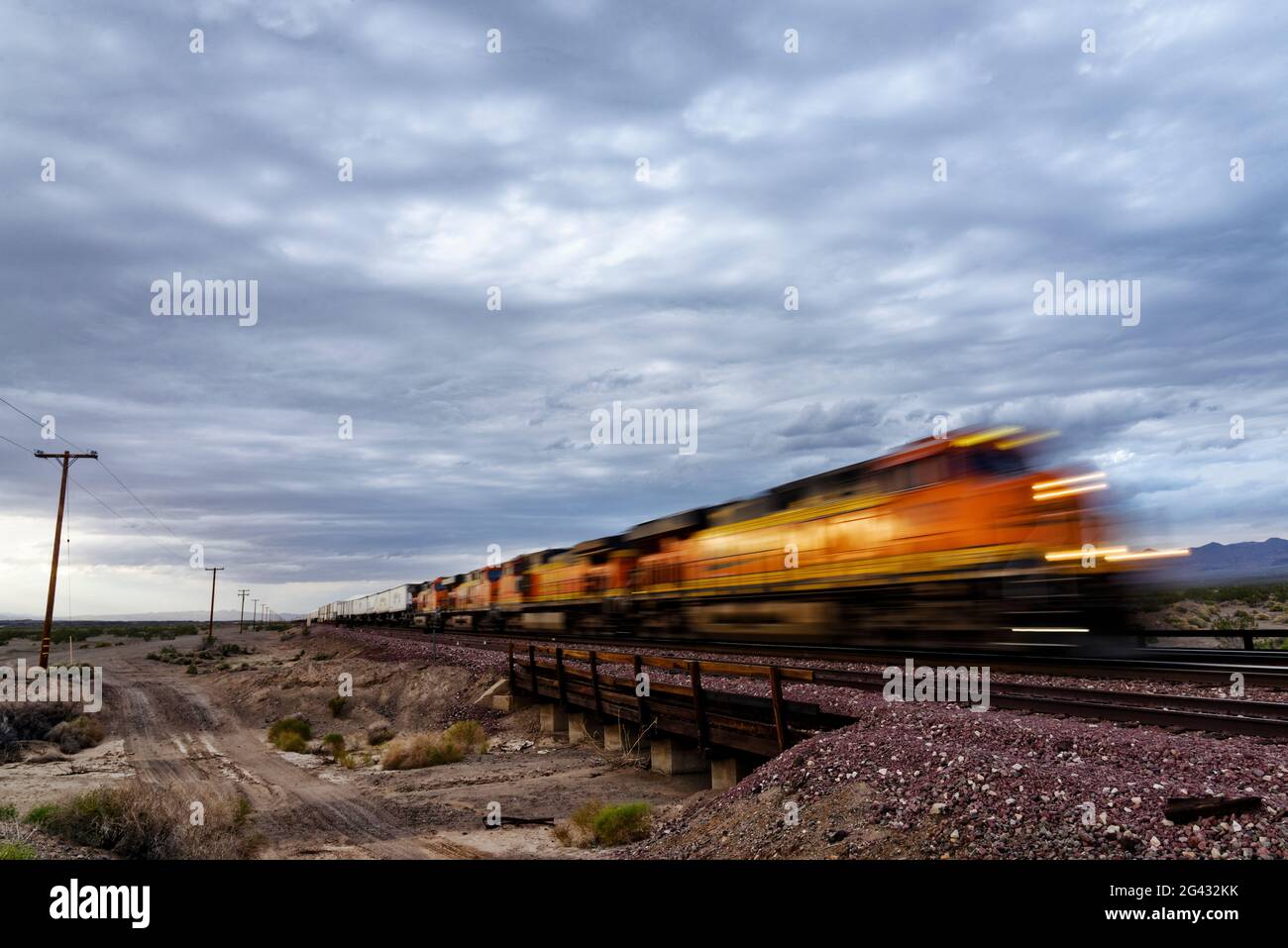Treno veloce, Amboy, California, USA Foto Stock