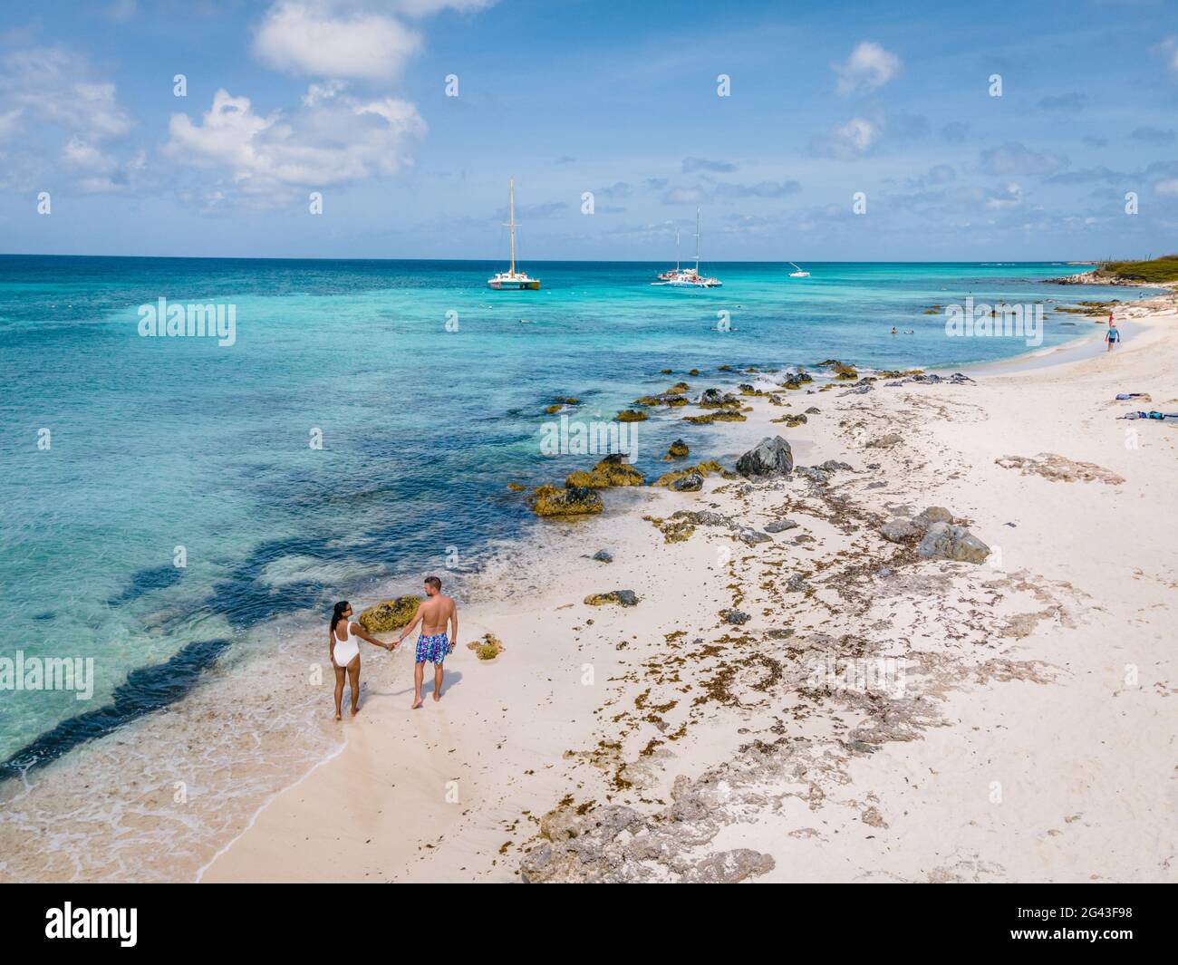 Boca Catalina Beach Aruba, rubini e fiori e l'oceano blu Foto Stock
