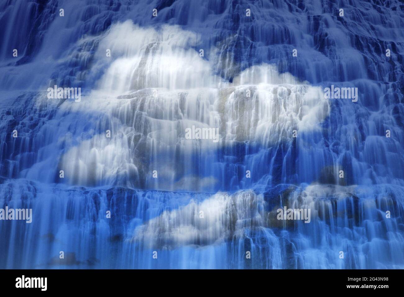 Cascata di nuvole, foto di fantasia naturale, alienata Foto Stock