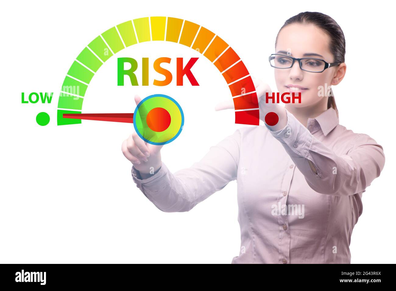 Donna d'affari nel concetto di gestione e di misurazione del rischio Foto Stock
