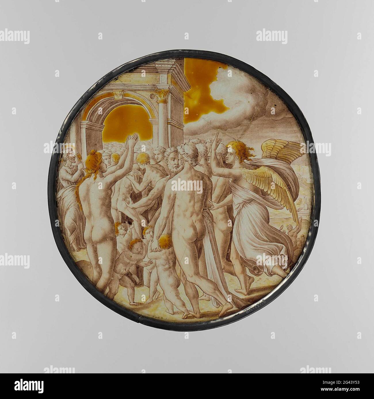 Piazza con l'ingresso alle anatroce al cancello sopraelevato. Diamante rotondo di vetro colorato con l'immagine di 'sali fortunati il cancello del cielo all'interno'. A sinistra per la porta rinascimentale è Pietro con la chiave, a destra un angelo con le ali gialle Foto Stock