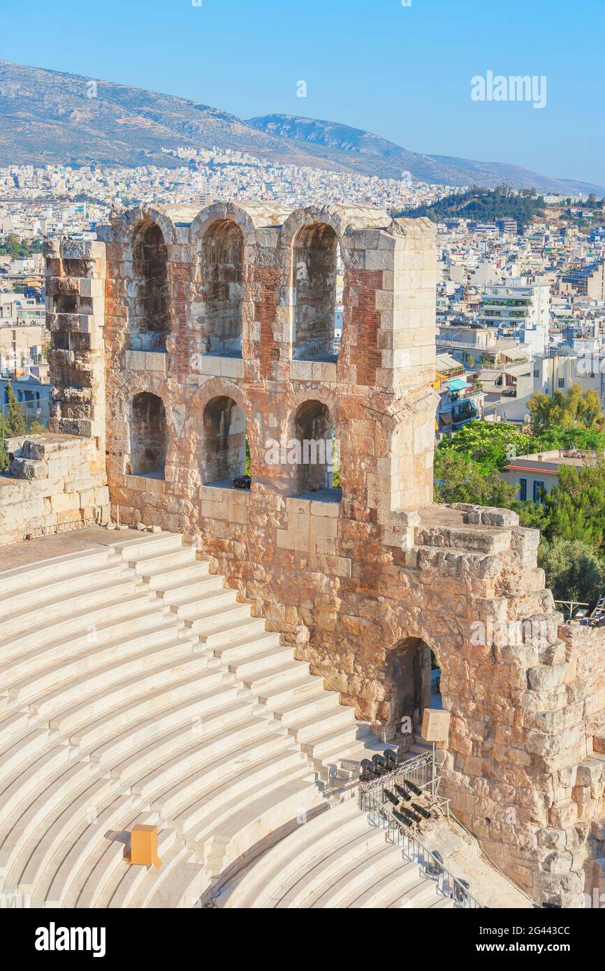 Odeon di Erode Attico al pendio sud dell Acropoli di Atene, Grecia, Europa Foto Stock