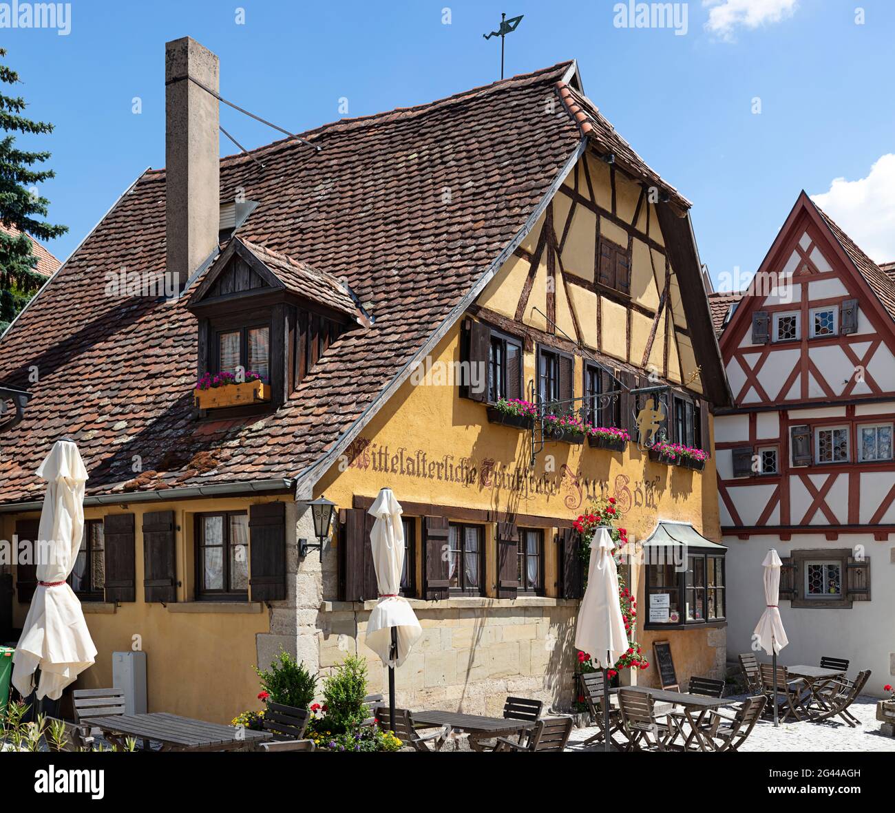 Sala da bere medievale zur Höll a Rothenburg ob der Tauber, Franconia centrale, Baviera, Germania Foto Stock