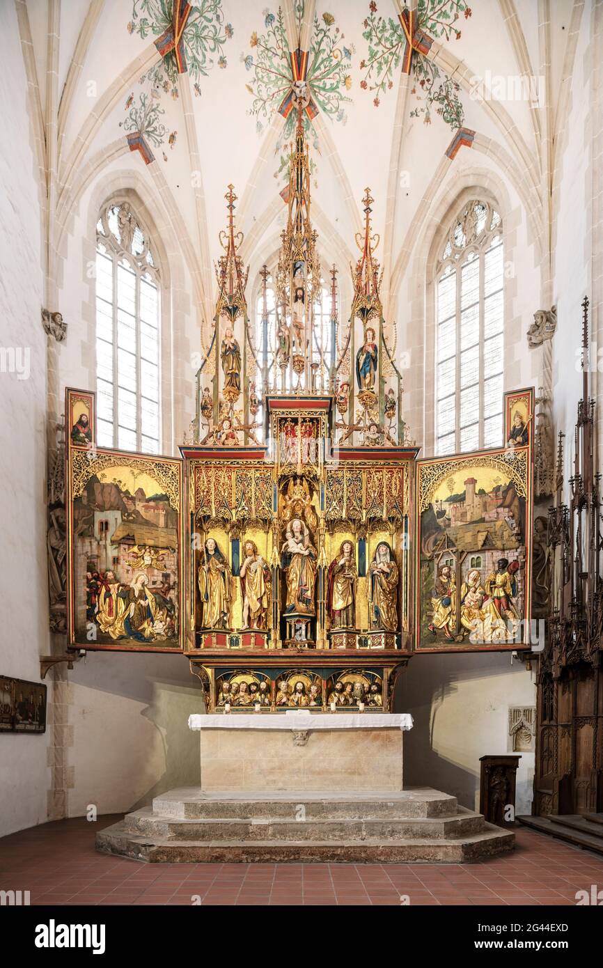 Altare maggiore nel monastero di Blaubeuren, distretto di Alb-Donau, Baden-Württemberg, Germania Foto Stock