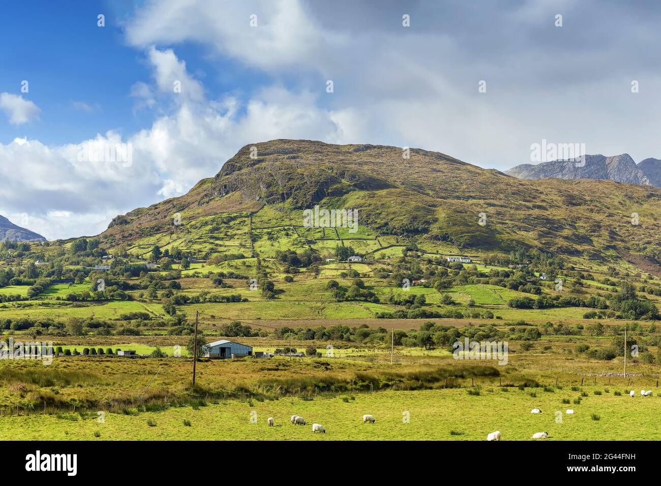 Paesaggio con le montagne, Irlanda Foto Stock
