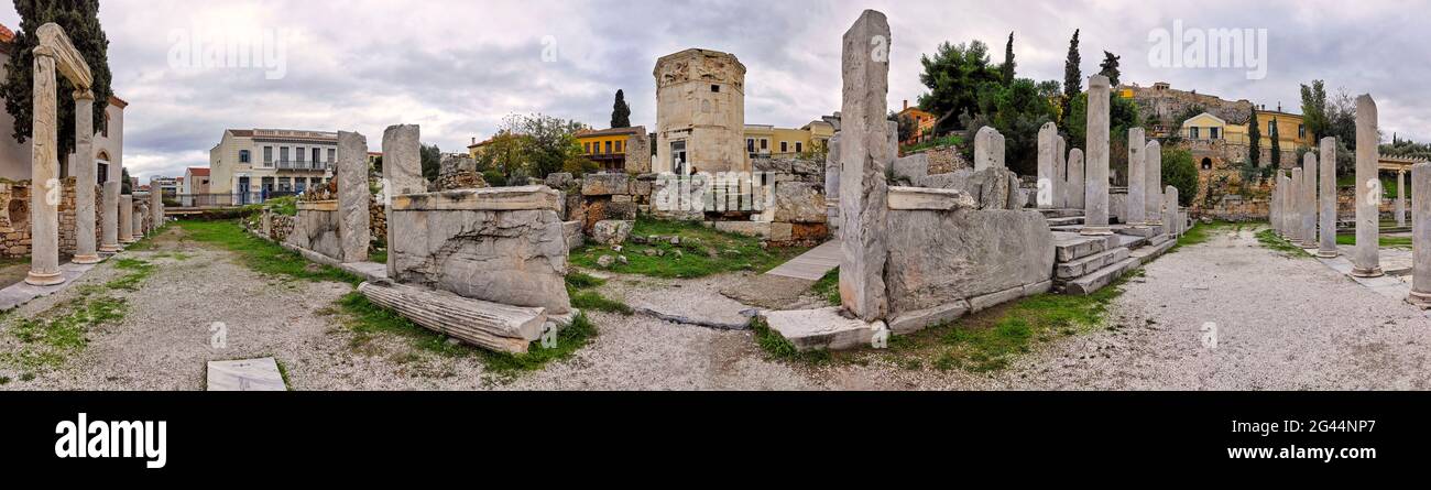 Antiche rovine della Torre dei Venti e Agora romana, Atene, Grecia Foto Stock