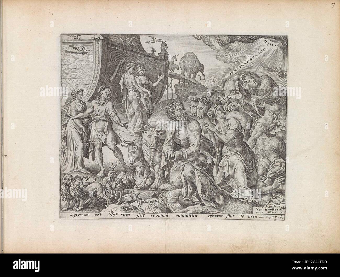 Noè deve Dio per il salvataggio dell'Arca; Storia di Noè; Theatrum Biblicum Hoc Est Historiae Sacrae Veteris et Novi Testamenti Tabulis Eneis Expressae. Noè e la sua famiglia si inginocchiano sul pavimento e guardano al tetragramma, il simbolo di Dio (un cerchio luminoso con le lettere ebraiche per Yahweh) sopra di loro in una nuvola. Sulla parte posteriore sinistra dell'arca, da cui gli animali vanno a terra su un passerella. In fondo ad un riferimento al testo della Bibbia in Genesi 7:10 in latino. Questa stampa fa parte di un album. Foto Stock