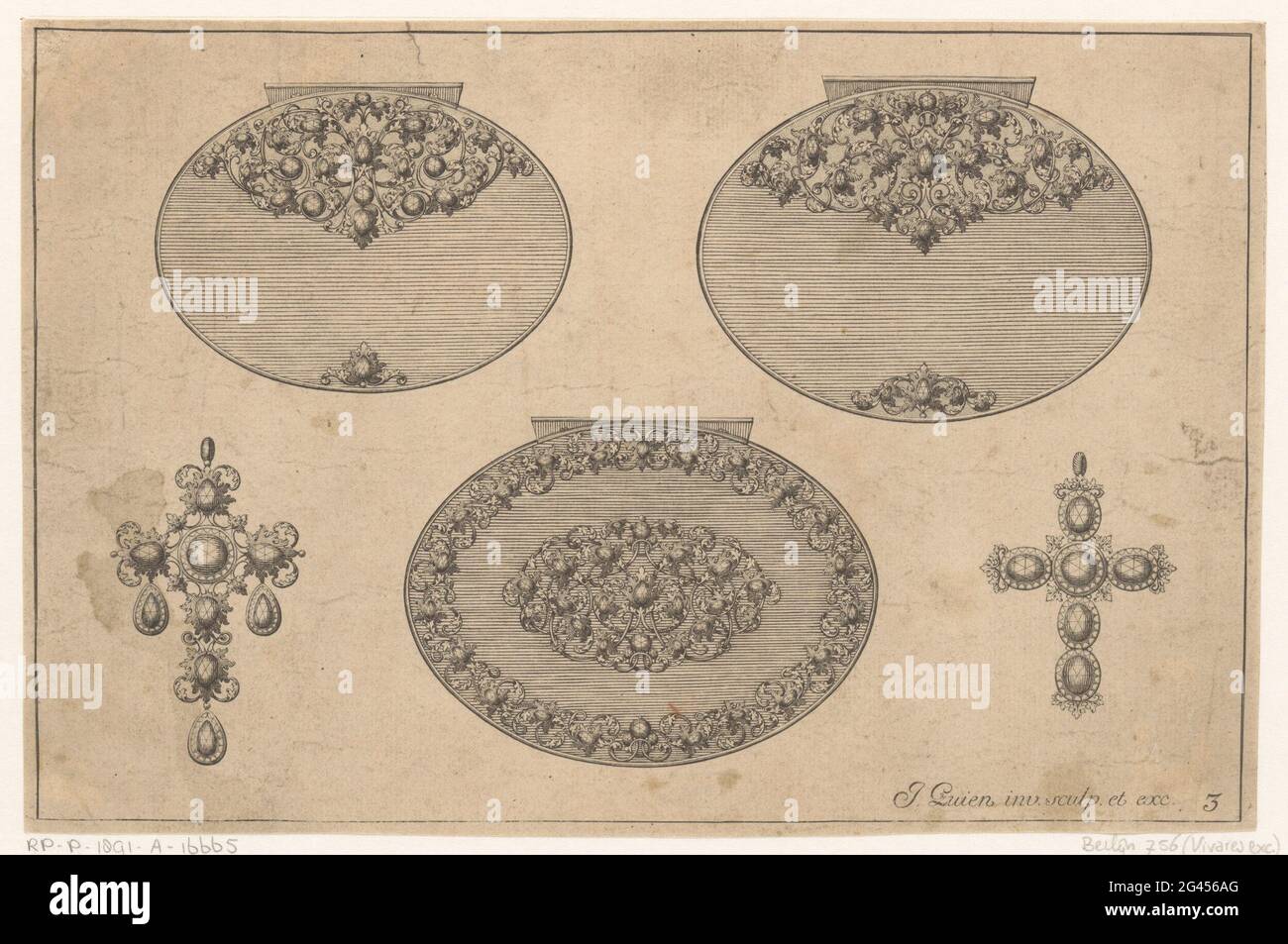 Cofanetti e due appendiabiti; Livre d'Ouvrages De Jewaillerie (...). Disegni per tre coperchi di scatole (polvere) e due staffe. Il telecomando destro ha la forma di una croce. Foto Stock