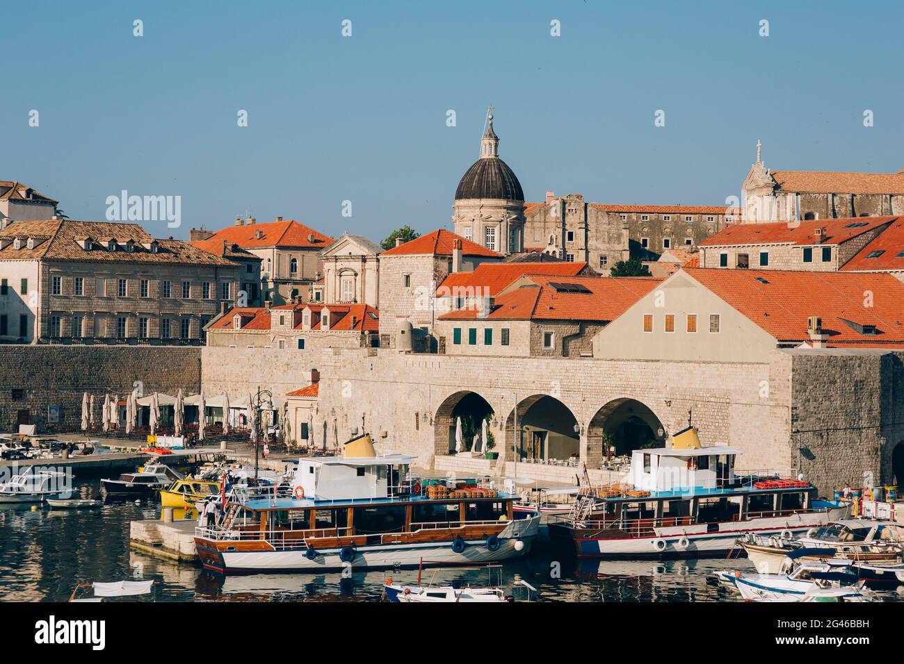 Paese vecchio di Dubrovnik, Croazia. Dentro la città, viste le strade di un Foto Stock